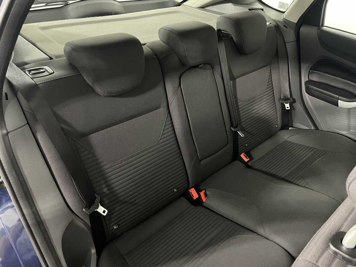 Купить Ford Focus с пробегом. Фото: #14
