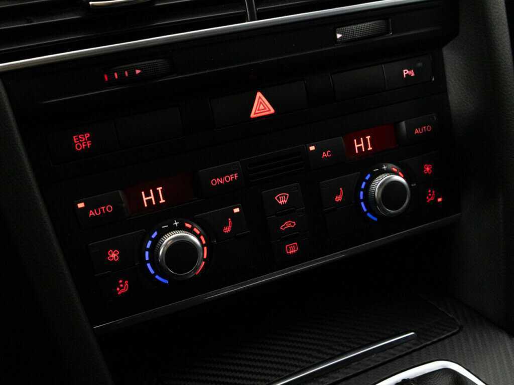 Купить Audi A6 с пробегом. Фото: #14
