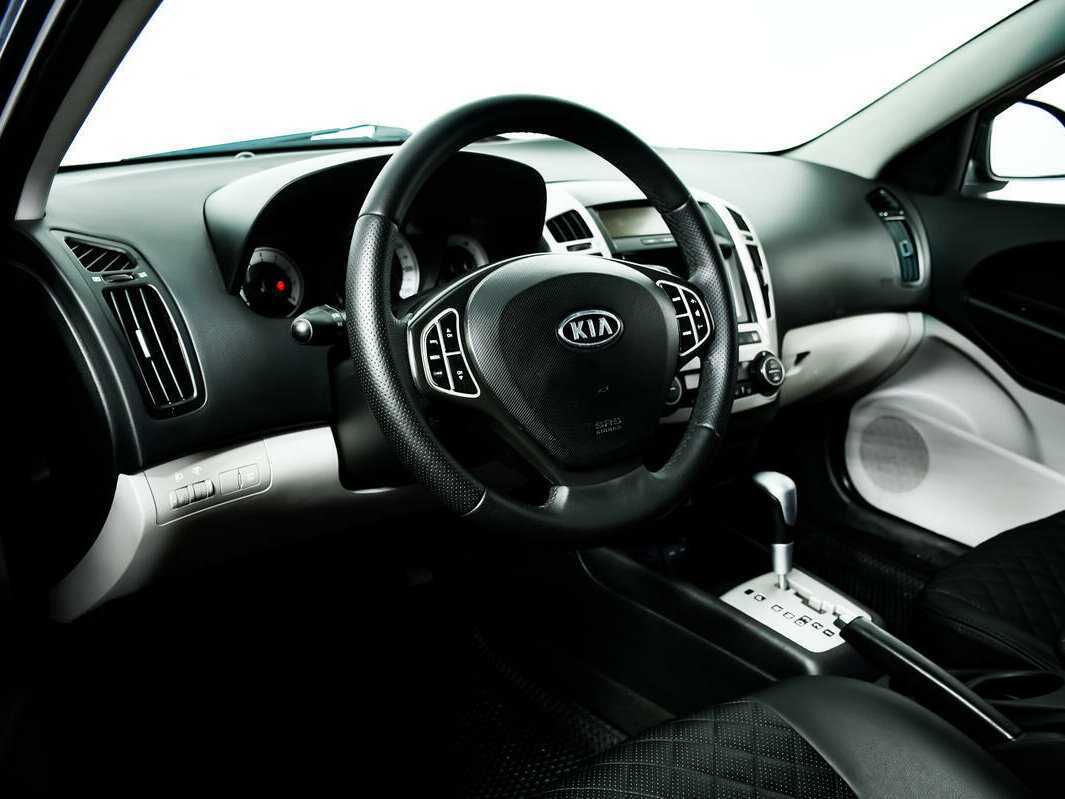 Купить Kia Ceed с пробегом. Фото: #12