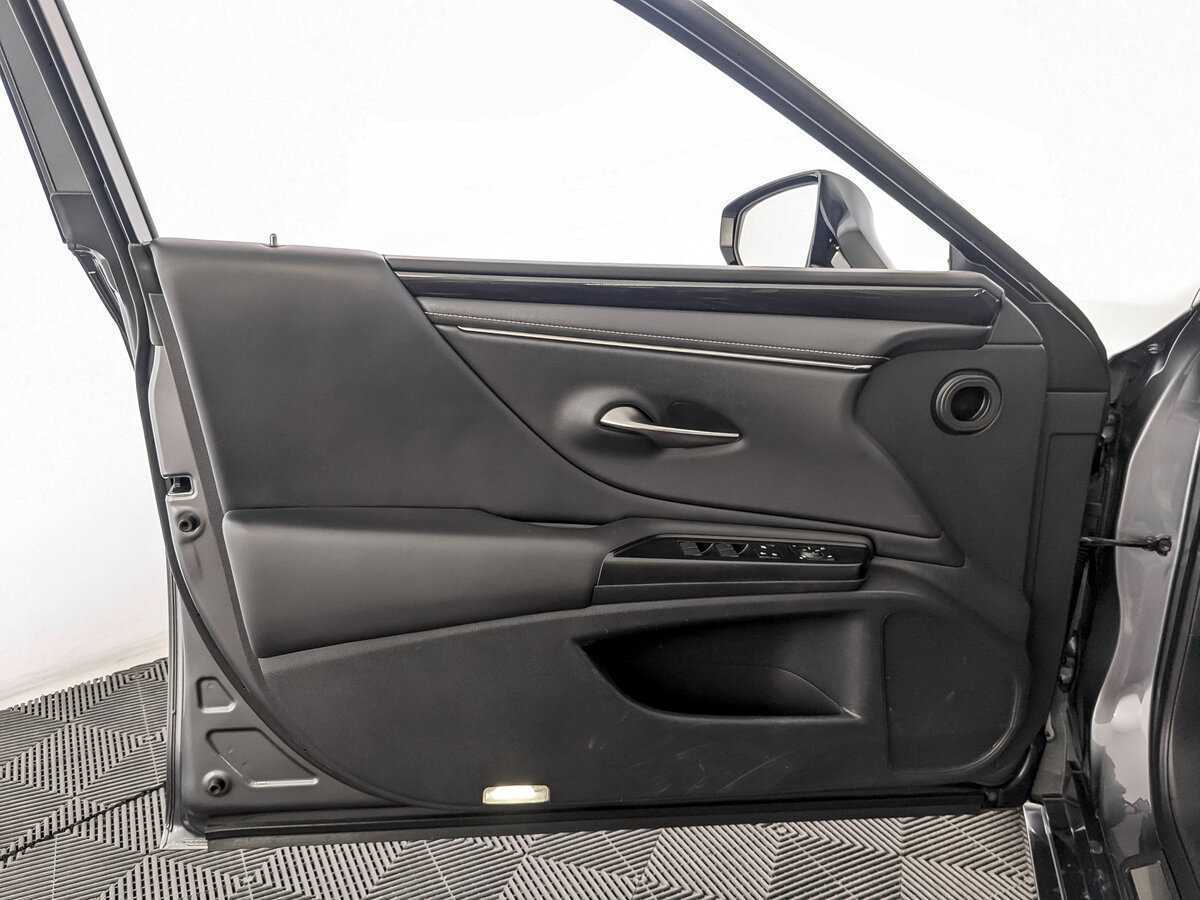 Купить Lexus ES с пробегом. Фото: #18