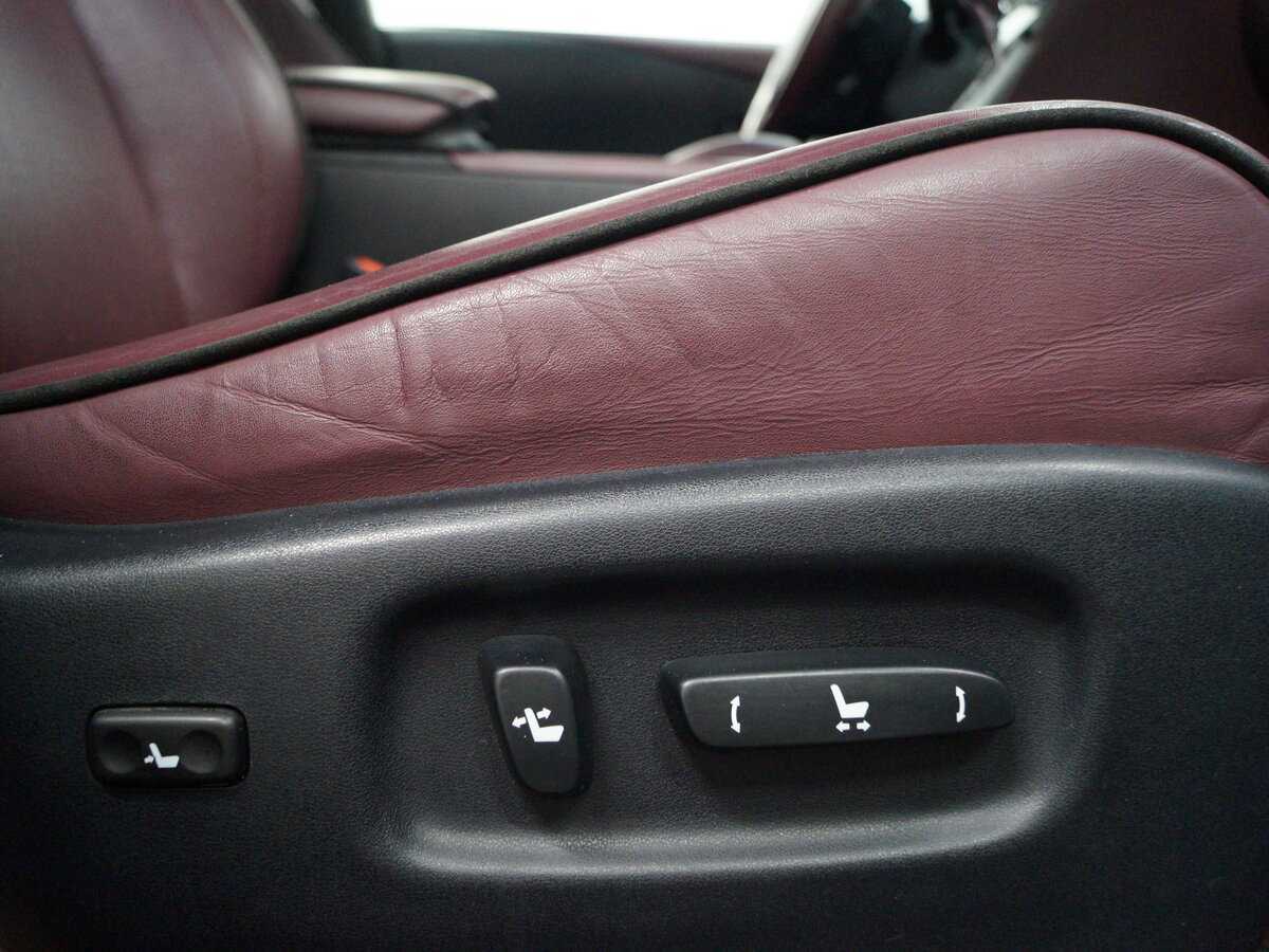 Купить Lexus RX с пробегом. Фото: #29