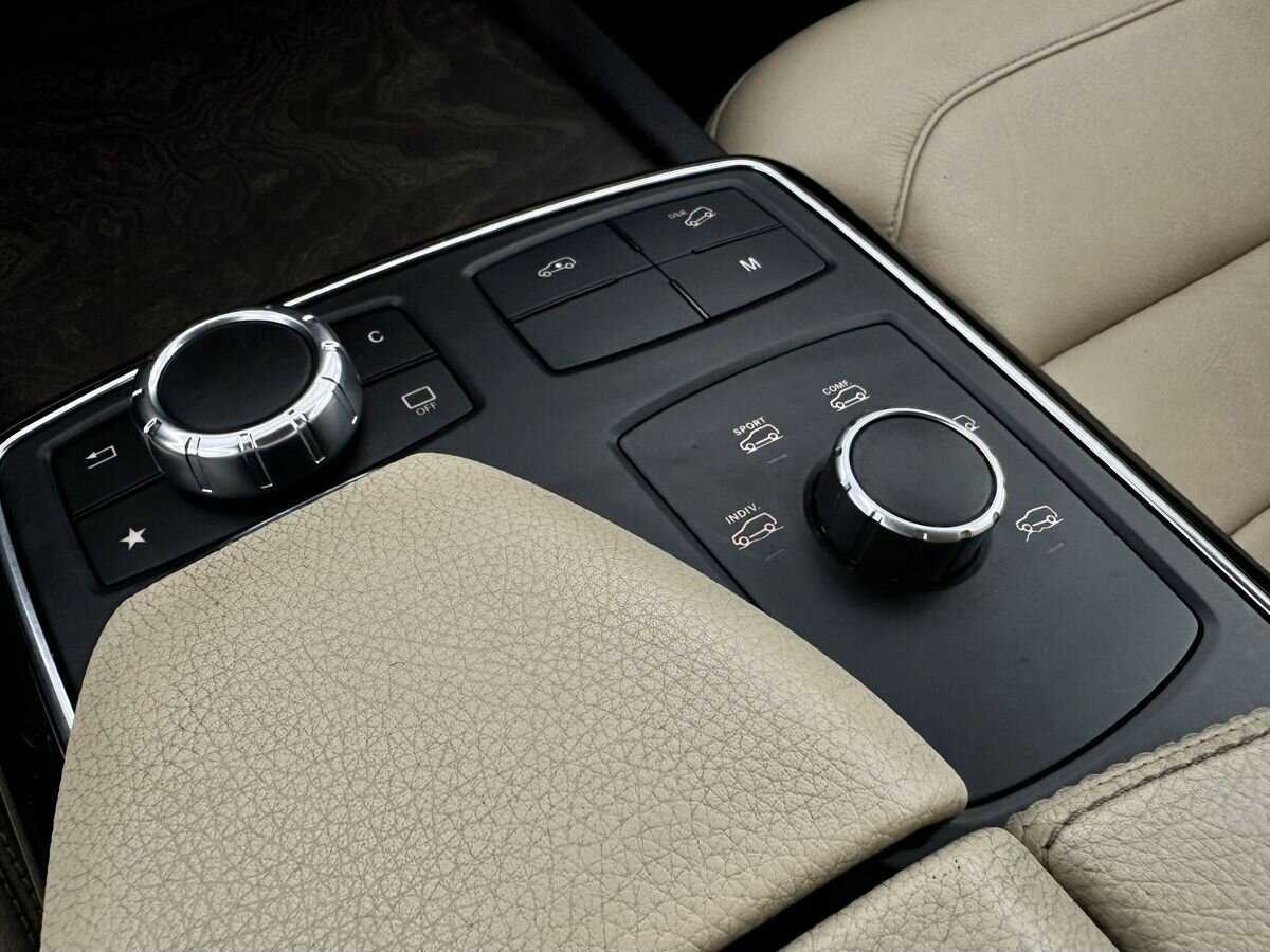 Купить Mercedes-Benz GLE с пробегом. Фото: #13