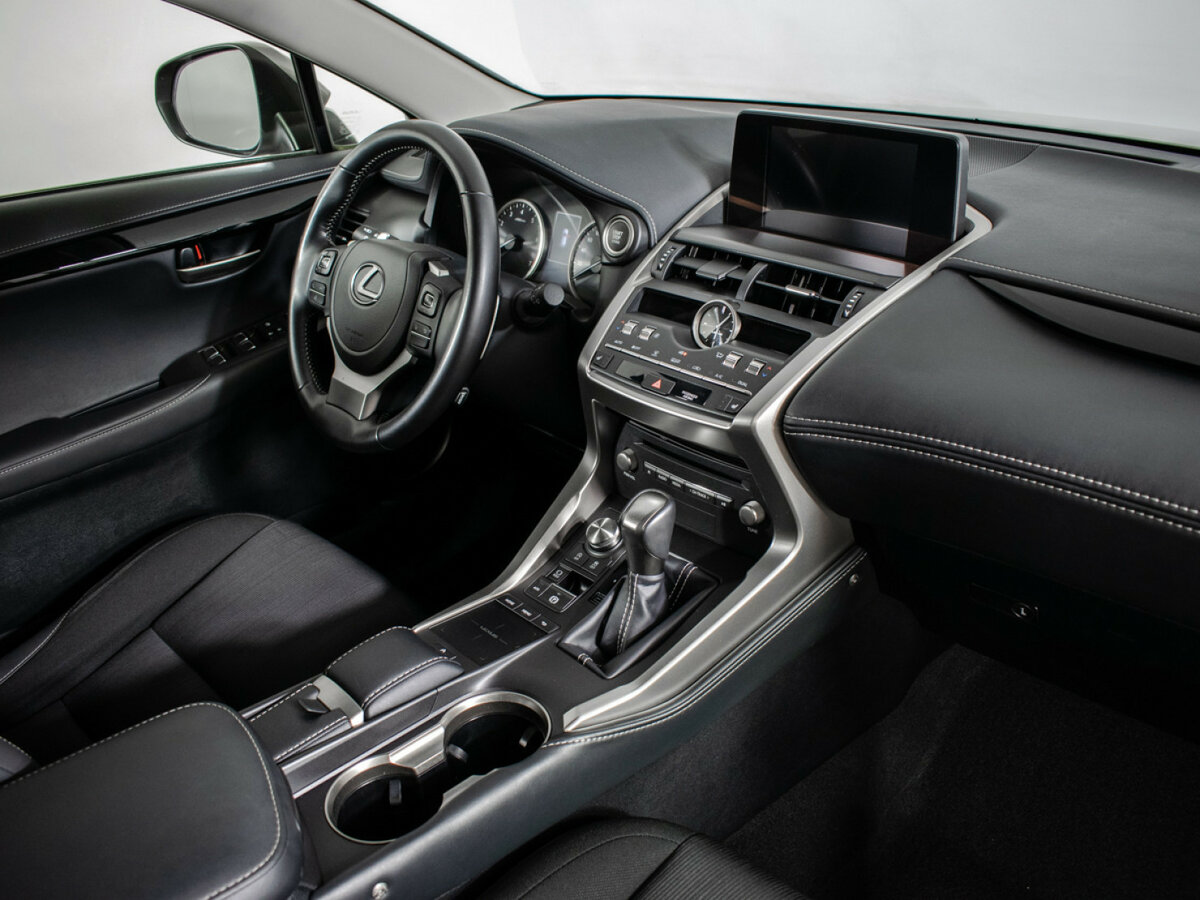 Купить Lexus NX с пробегом. Фото: #8