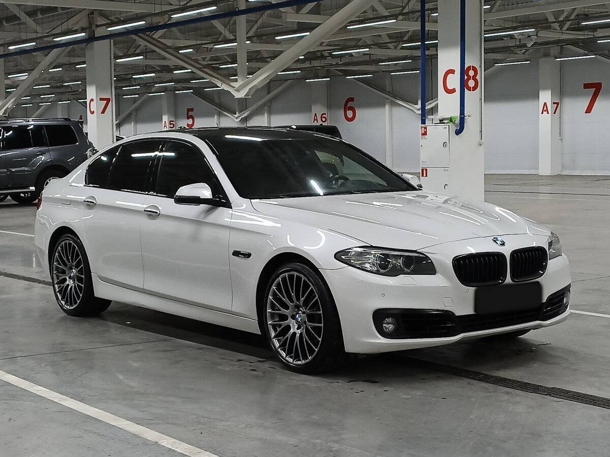 Купить BMW 5 серии с пробегом. Фото: #2