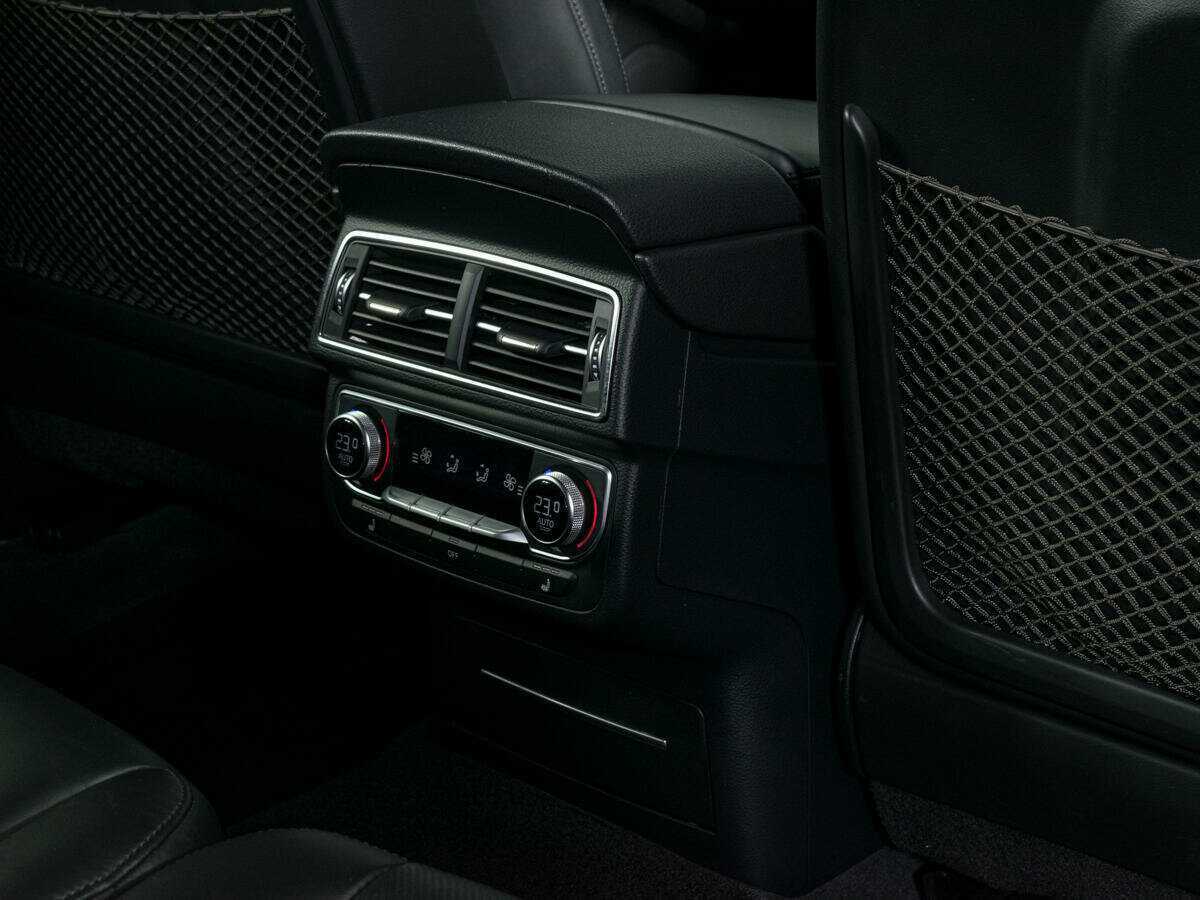 Купить Audi Q7 с пробегом. Фото: #12