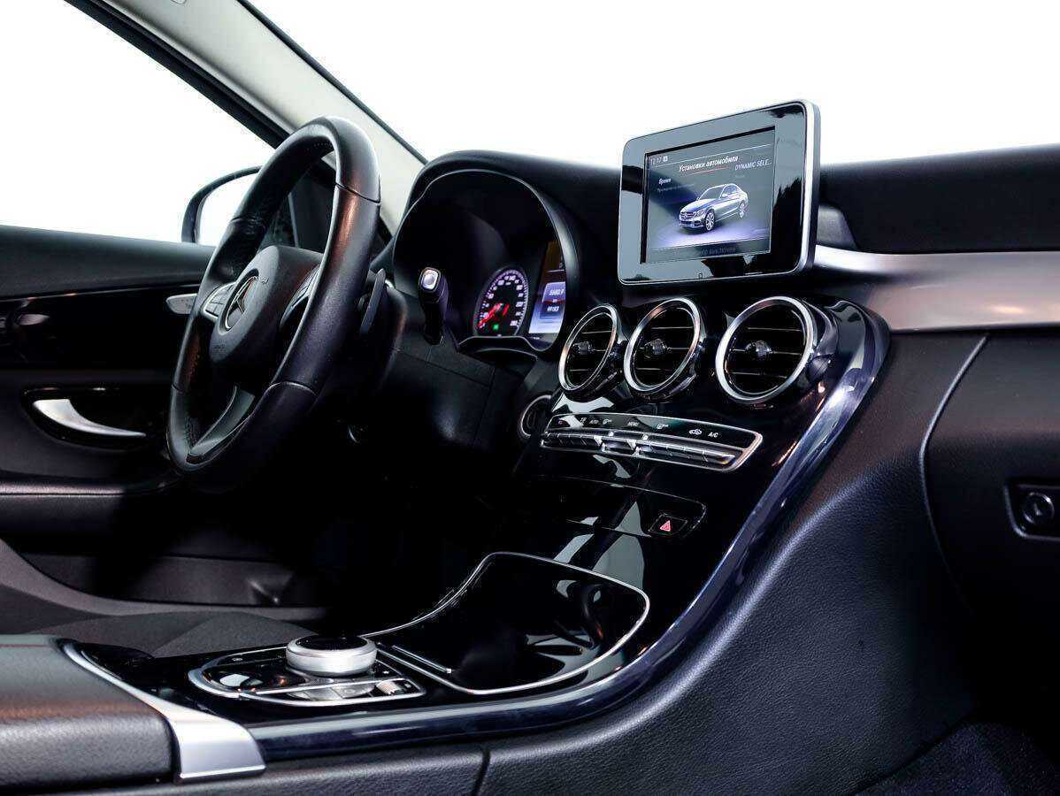Купить Mercedes-Benz C-Класс с пробегом. Фото: #21