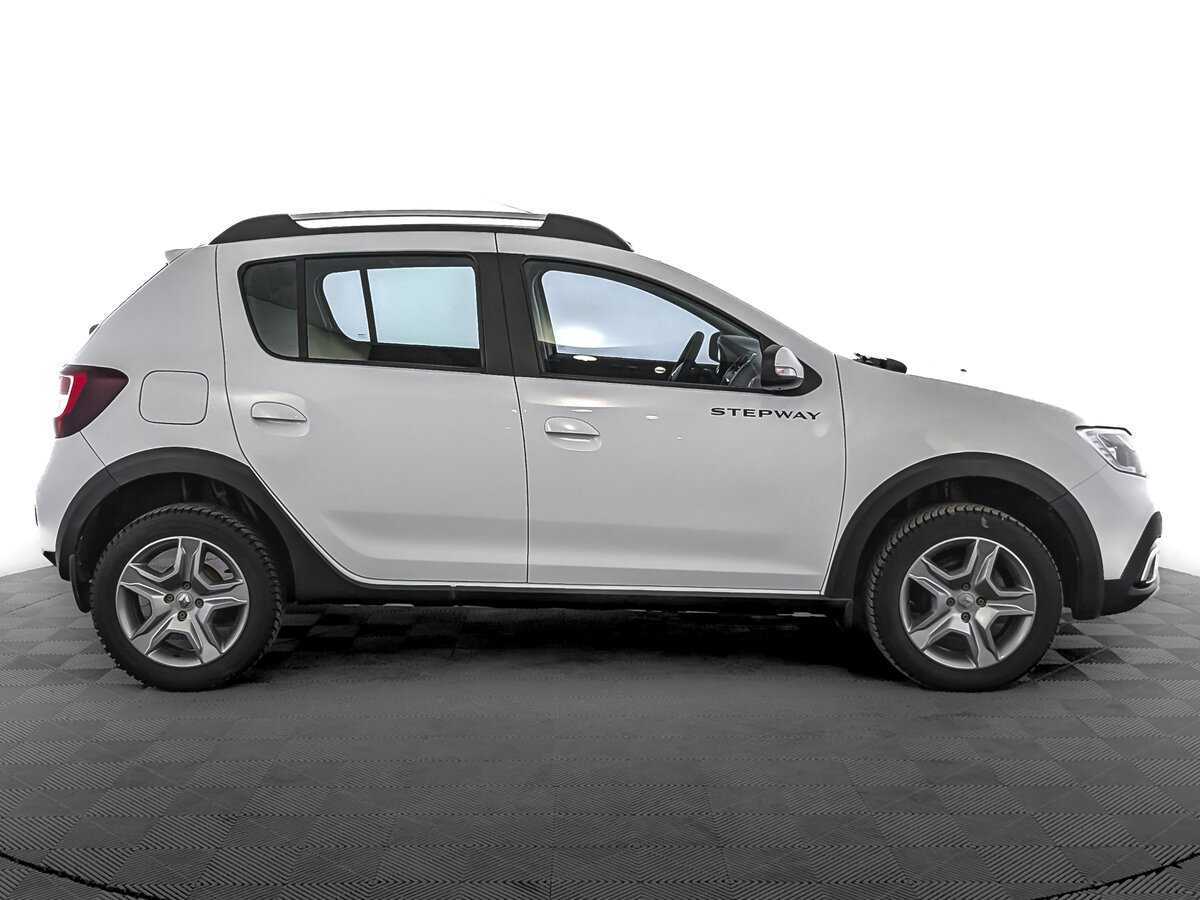 Купить Renault Sandero с пробегом. Фото: #3