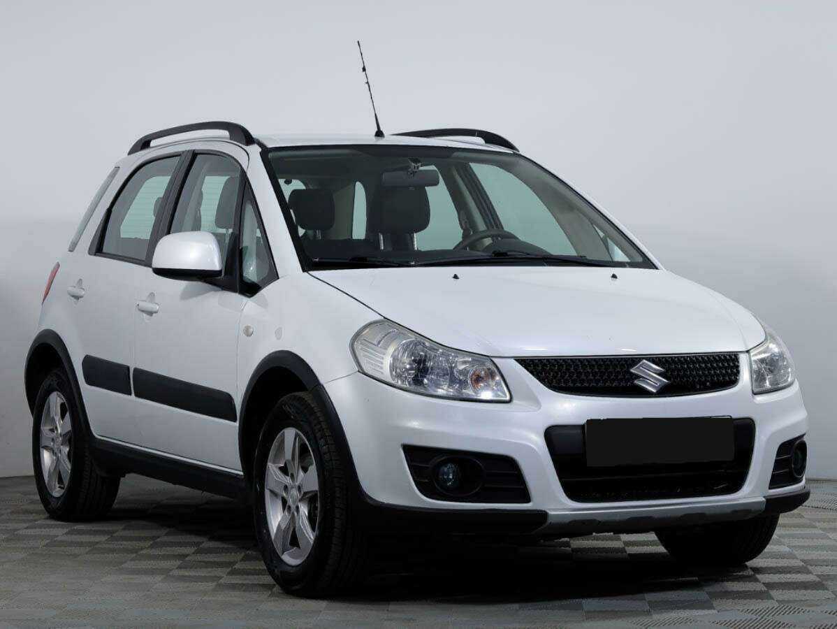 Купить Suzuki SX4 с пробегом. Фото: #1