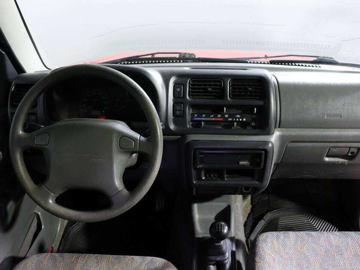 Купить Suzuki Jimny с пробегом. Фото: #11