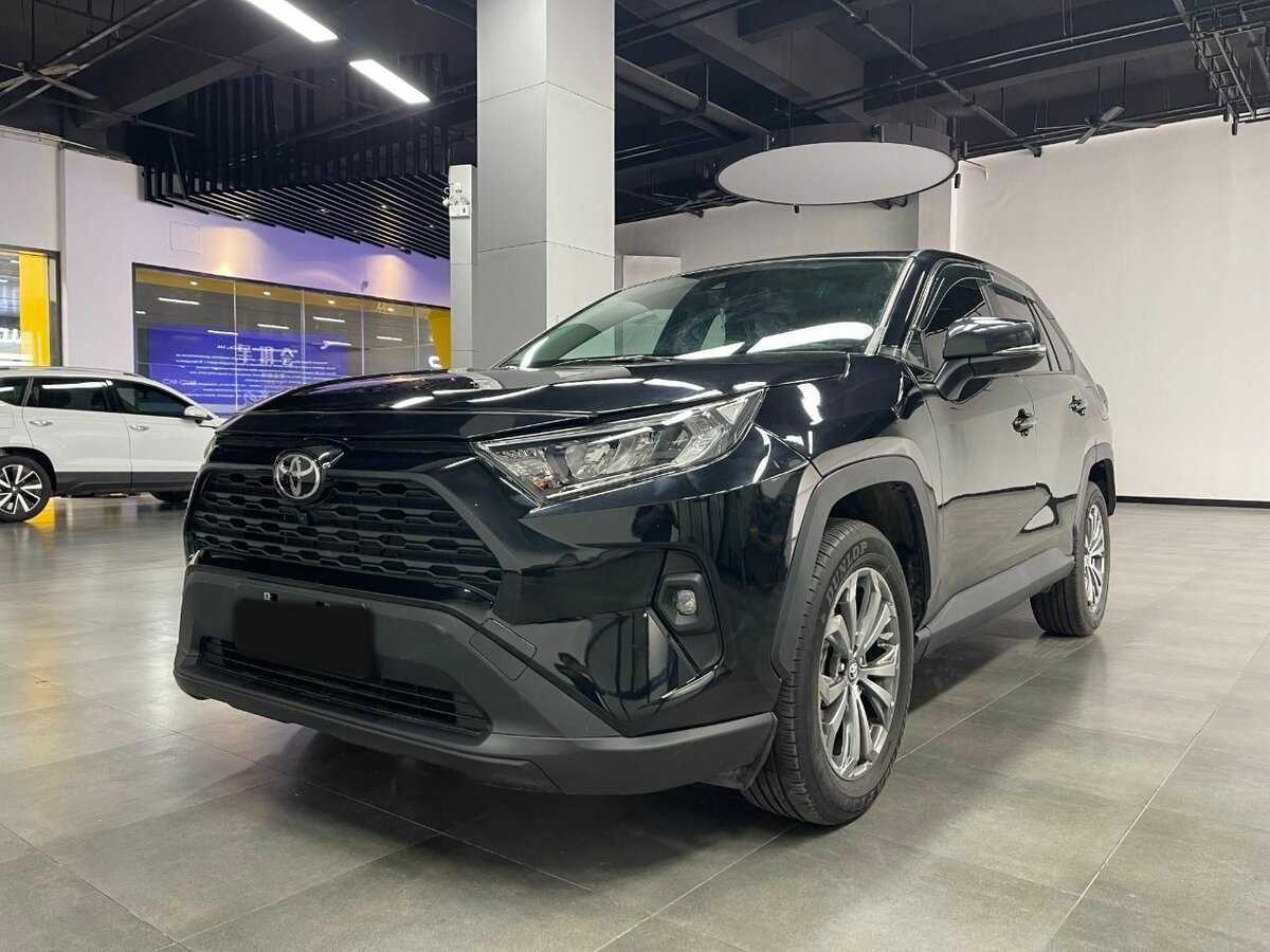 Купить Toyota RAV4 с пробегом. Посмотреть фото