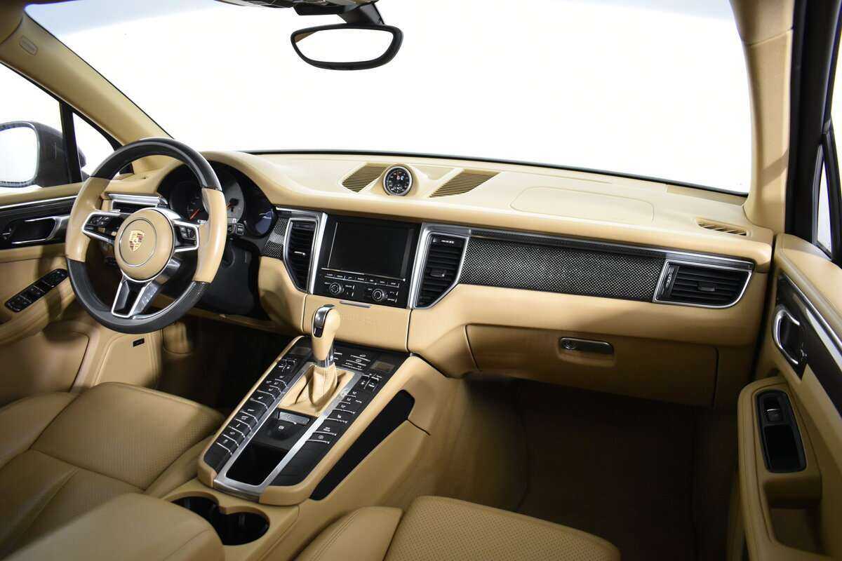 Купить Porsche Macan с пробегом. Фото: #19