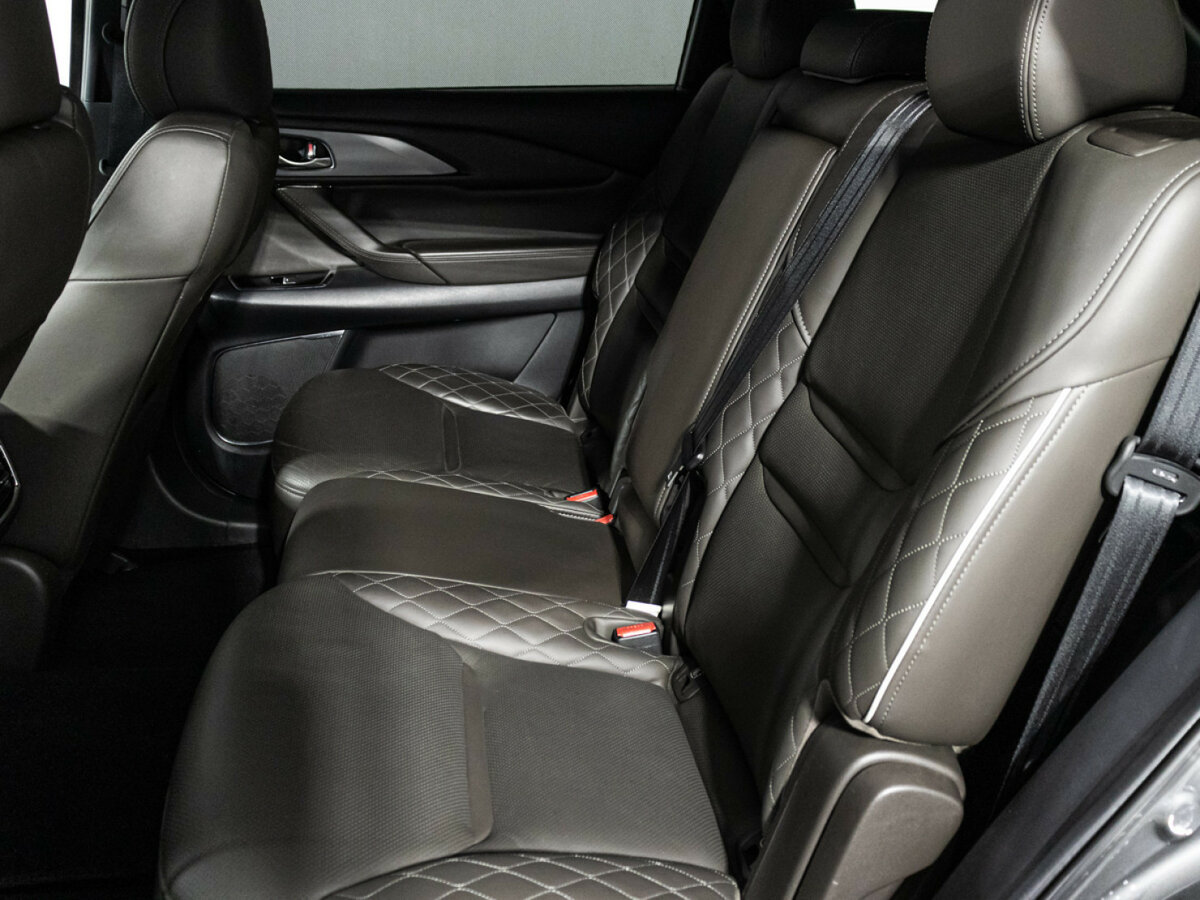 Купить Mazda CX-9 с пробегом. Фото: #7
