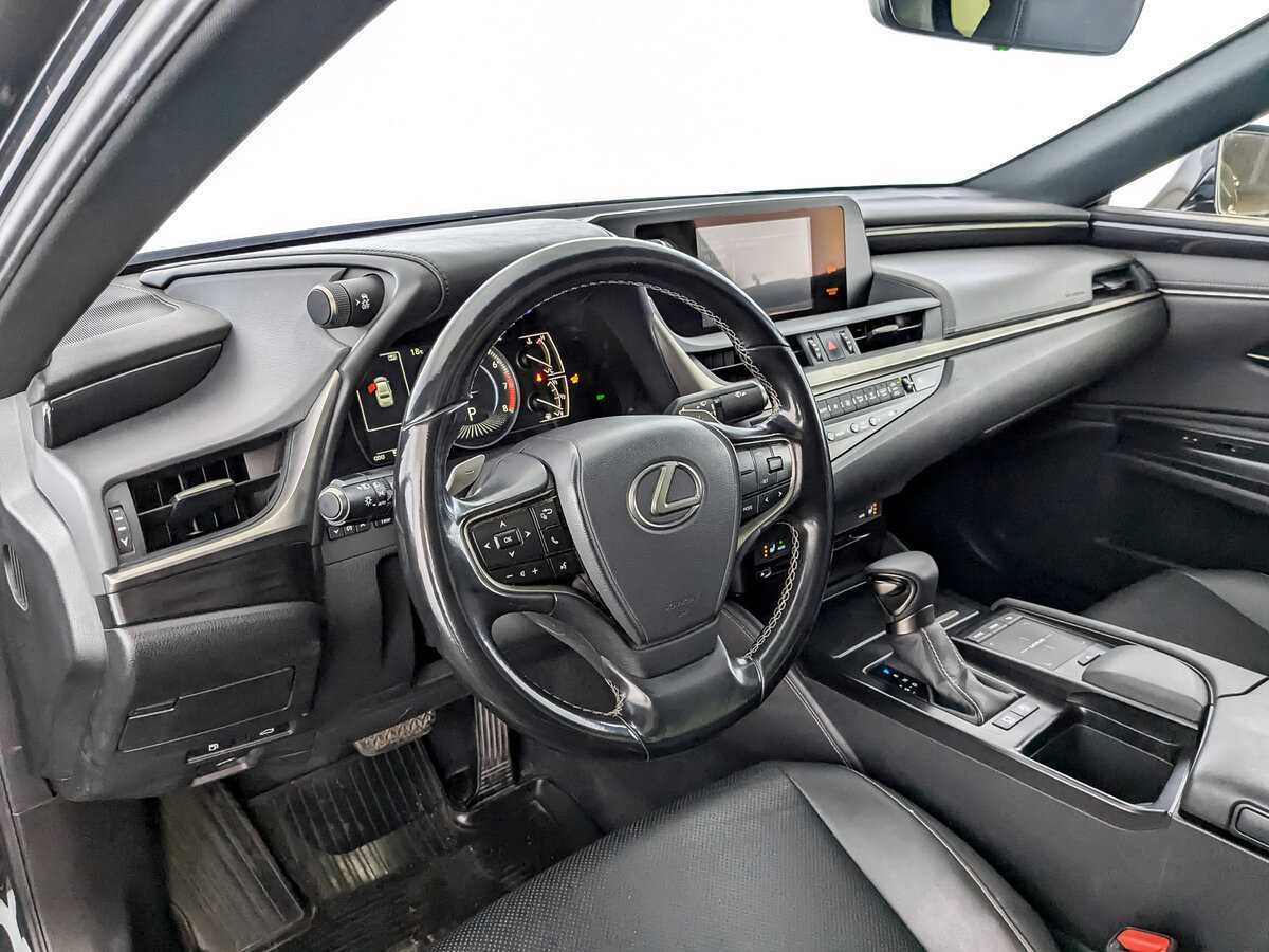 Купить Lexus ES с пробегом. Фото: #15