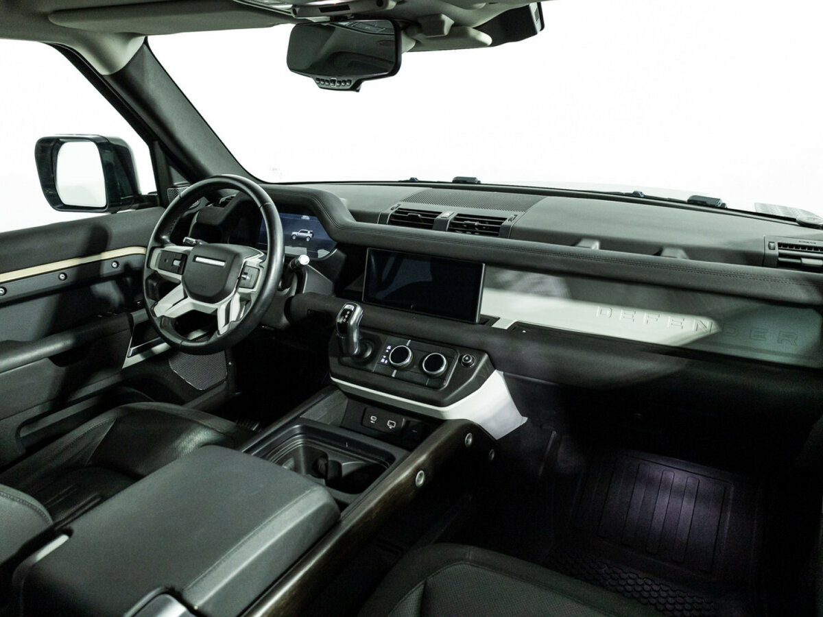 Купить Land Rover Defender с пробегом. Фото: #5