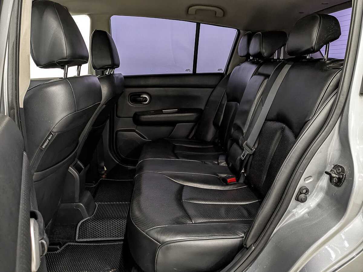 Купить Nissan Tiida с пробегом. Фото: #16