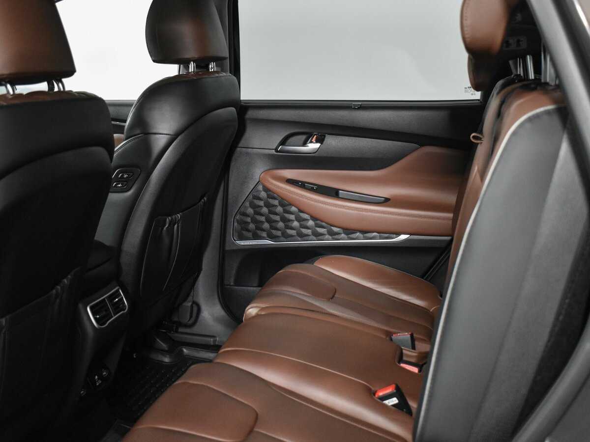 Купить Hyundai Santa Fe с пробегом. Фото: #12
