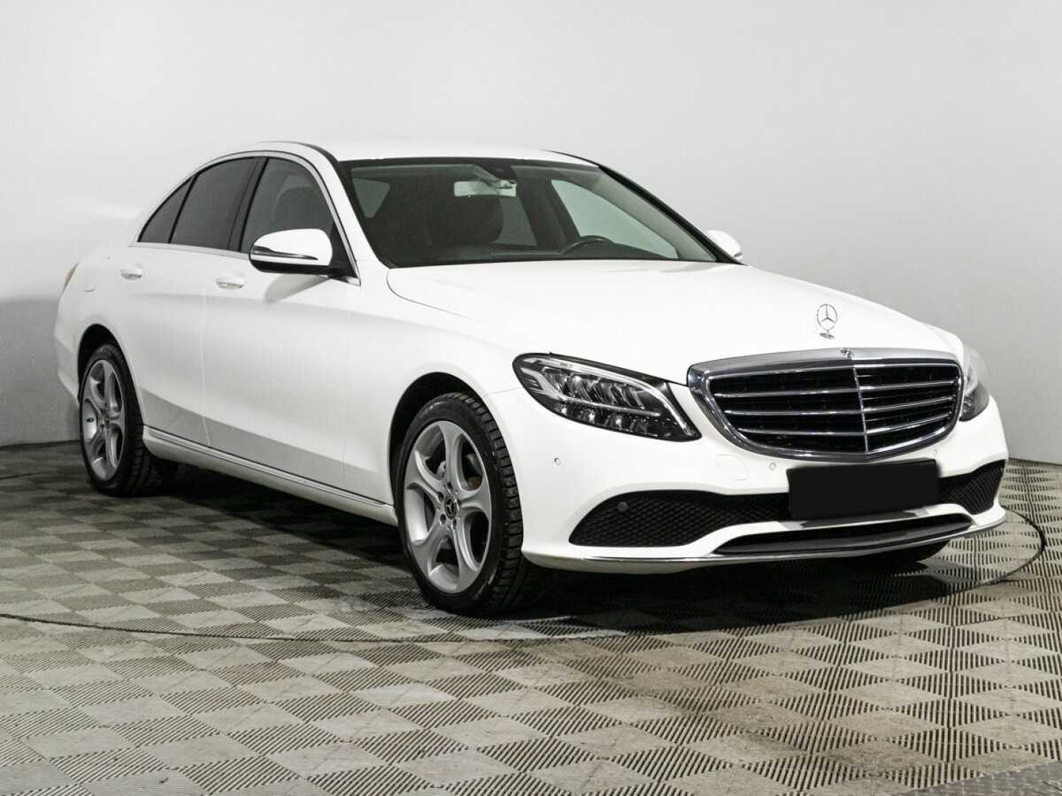 Купить Mercedes-Benz C-Класс с пробегом. Фото: #2