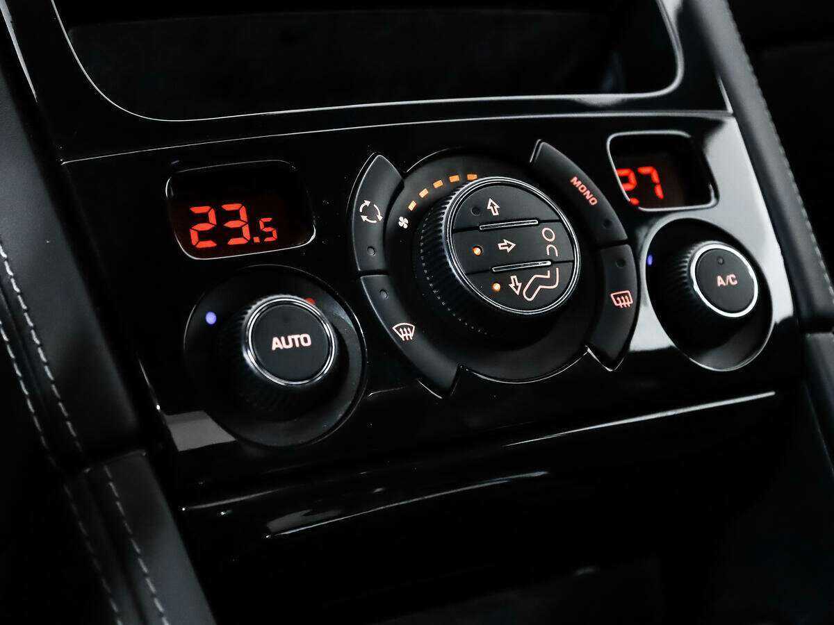 Купить Peugeot RCZ с пробегом. Фото: #13