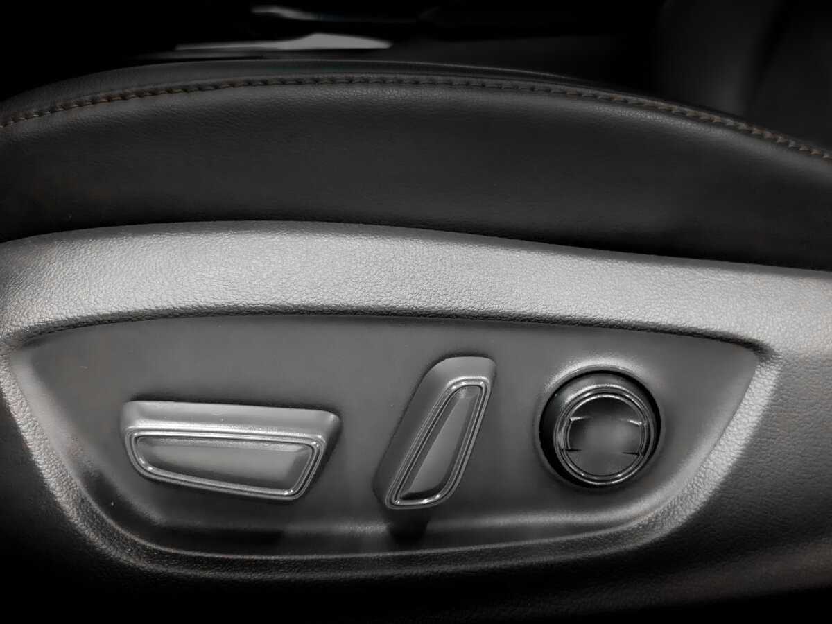 Купить Toyota Camry с пробегом. Фото: #20