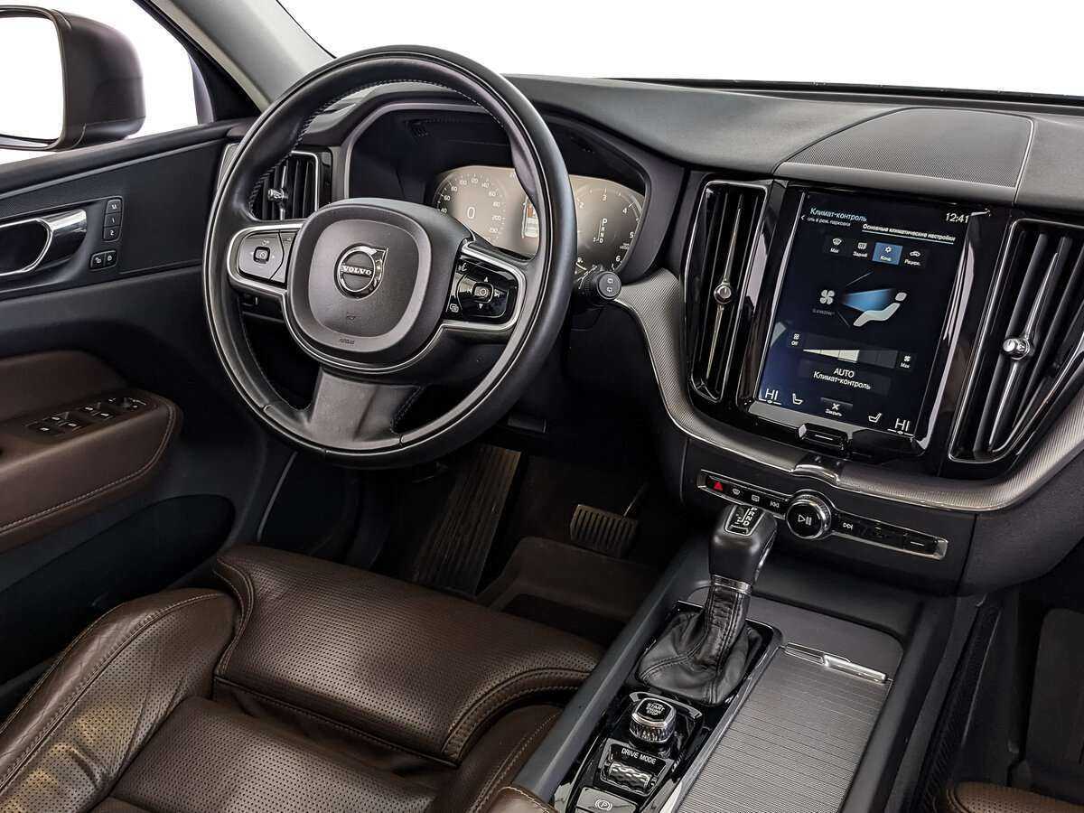 Купить Volvo XC60 с пробегом. Фото: #15
