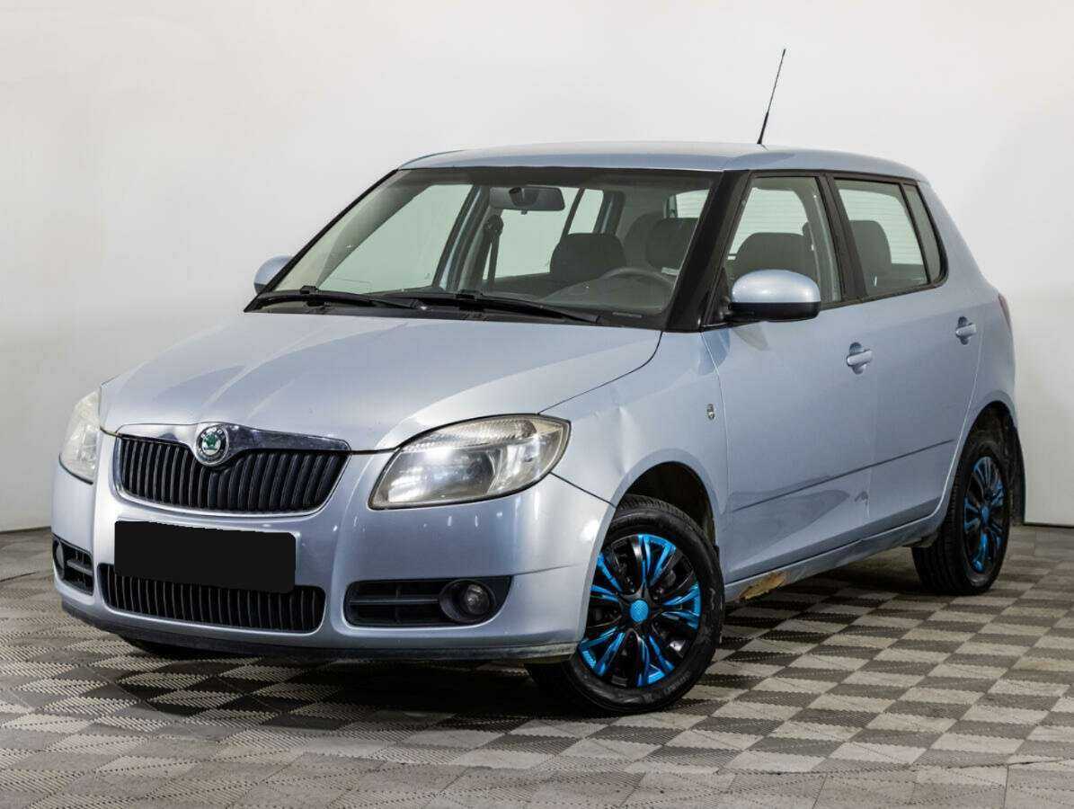 Купить Skoda Fabia с пробегом. Посмотреть фото