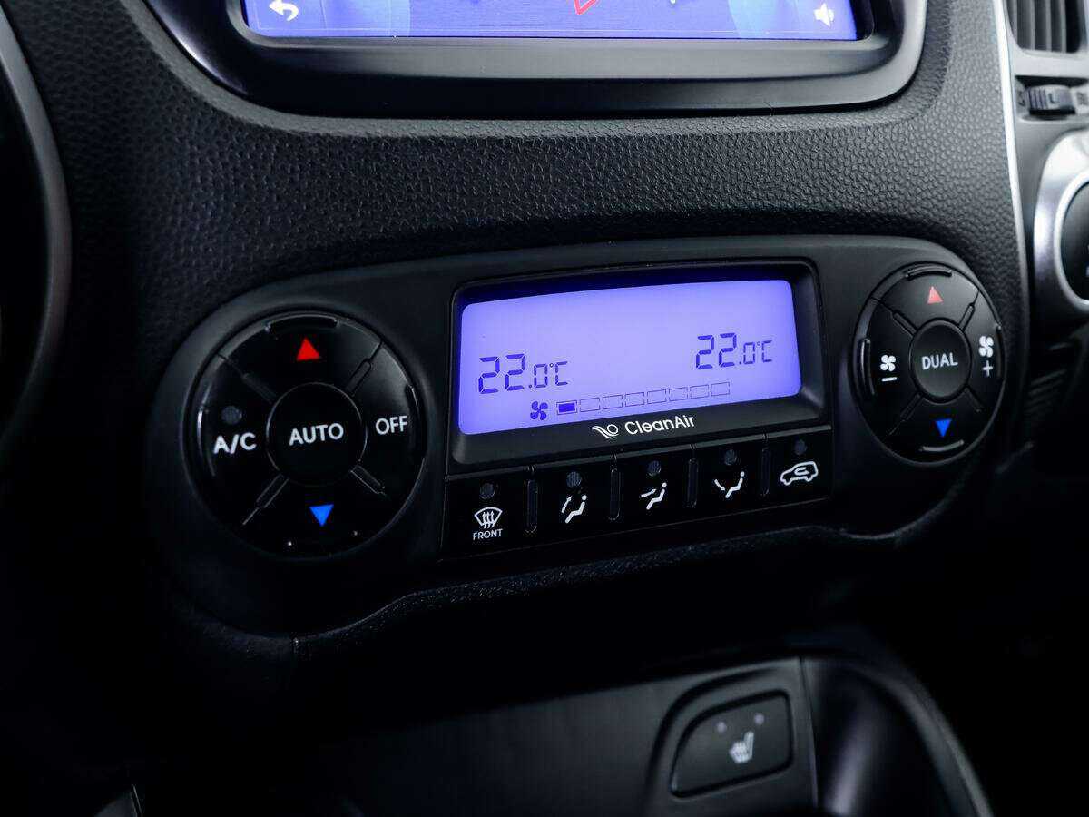 Купить Hyundai ix35 с пробегом. Фото: #12