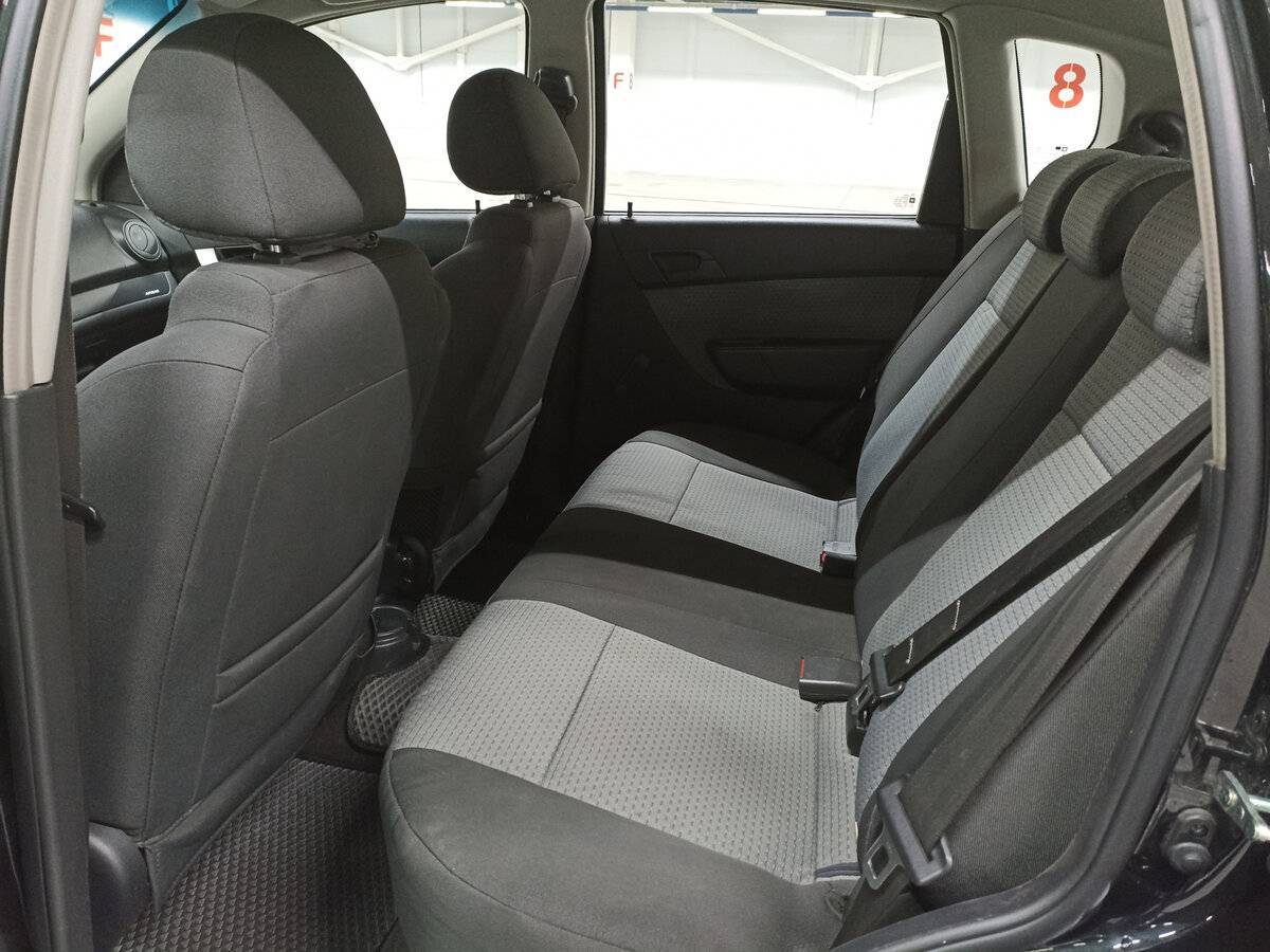 Купить Chevrolet Aveo с пробегом. Фото: #11
