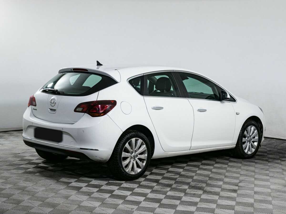 Купить Opel Astra с пробегом. Фото: #3