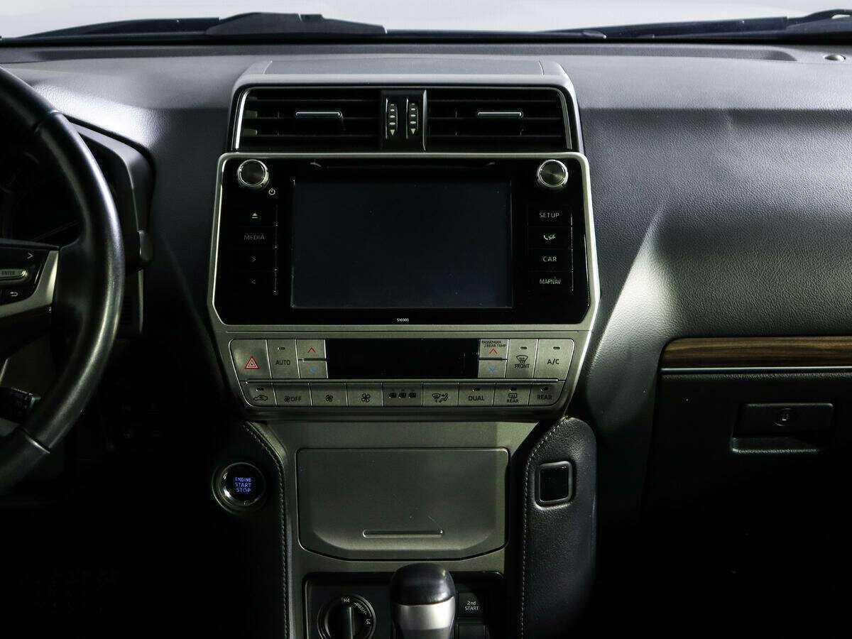 Купить Toyota Land Cruiser Prado с пробегом. Фото: #11