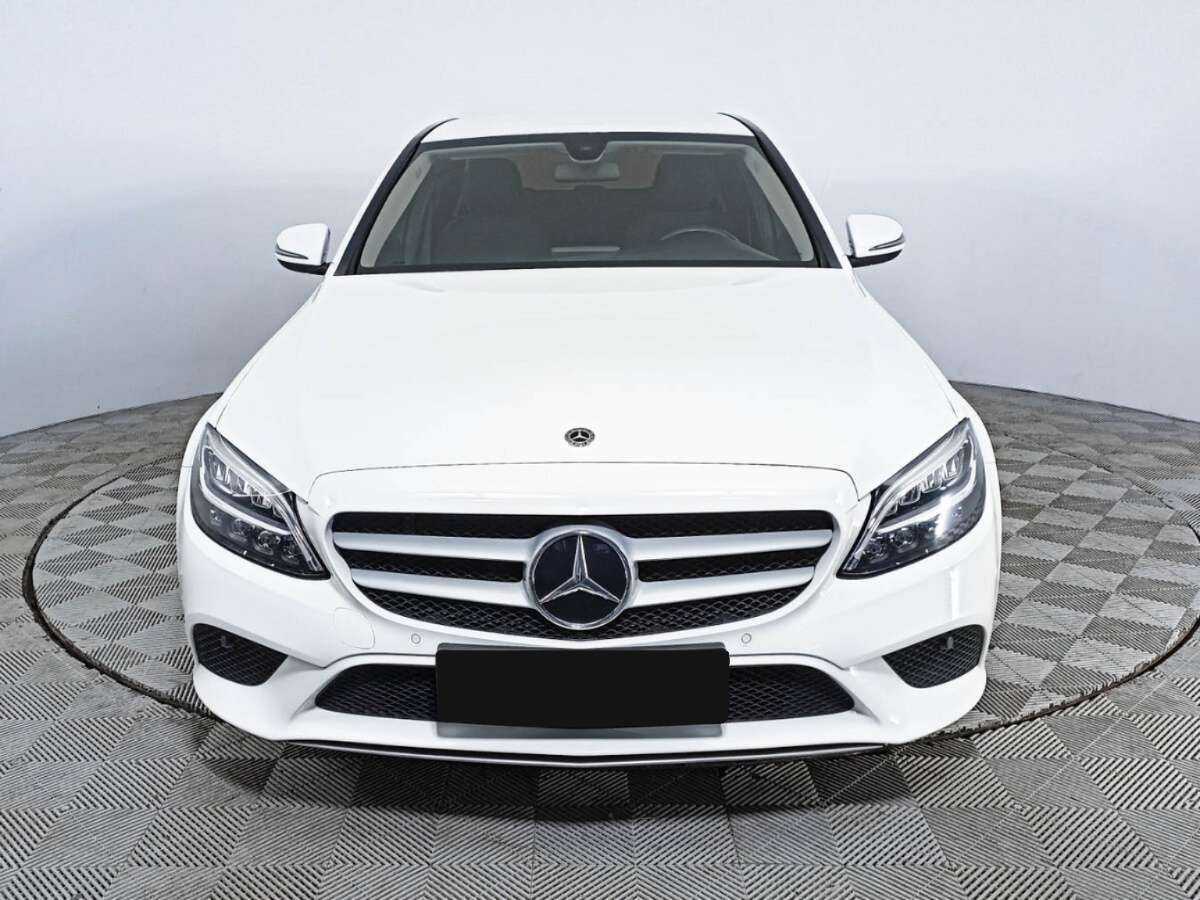 Купить Mercedes-Benz C-Класс с пробегом. Фото: #1