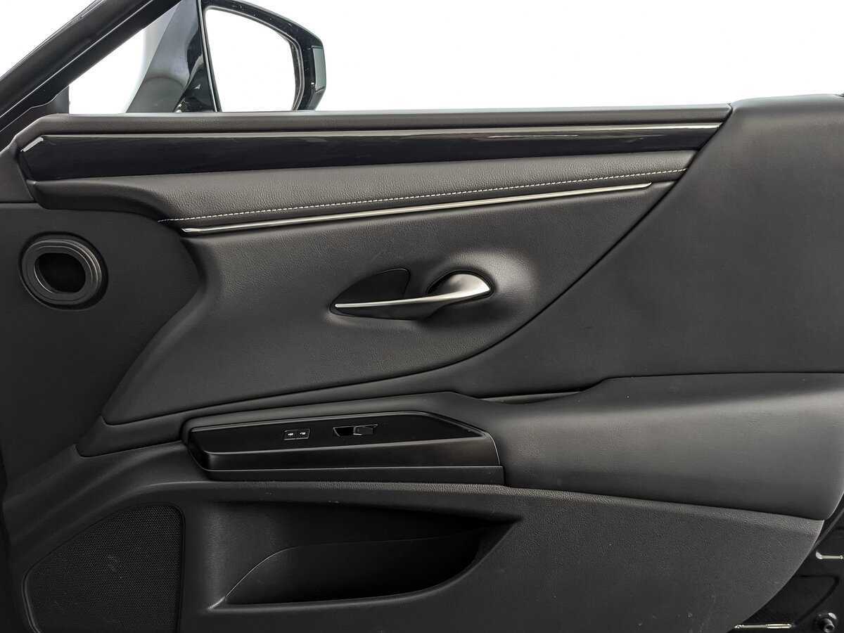 Купить Lexus ES с пробегом. Фото: #19