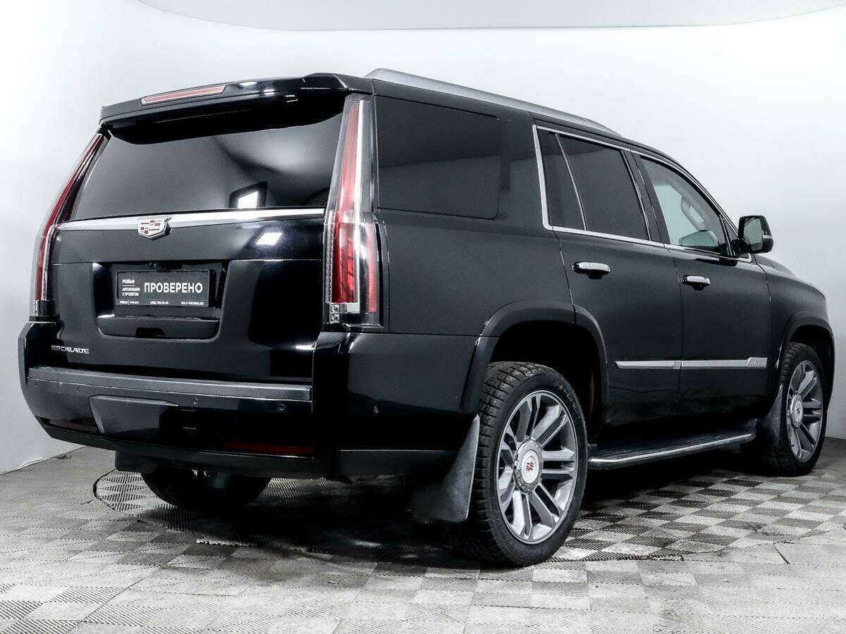 Купить Cadillac Escalade с пробегом. Фото: #5