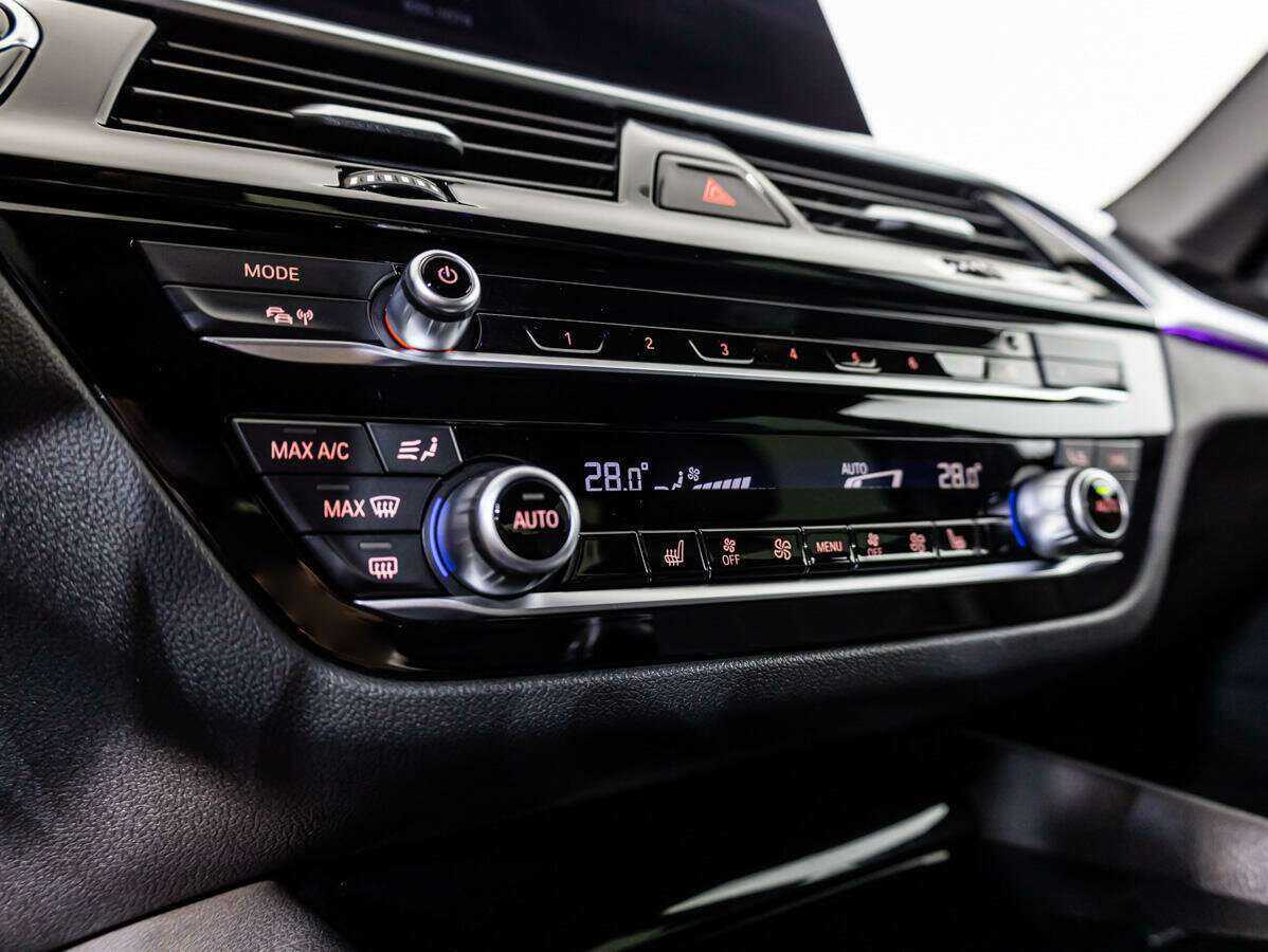 Купить BMW 5 серии с пробегом. Фото: #12