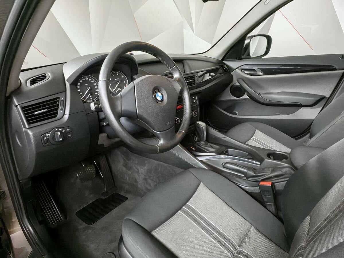 Купить BMW X1 с пробегом. Фото: #13