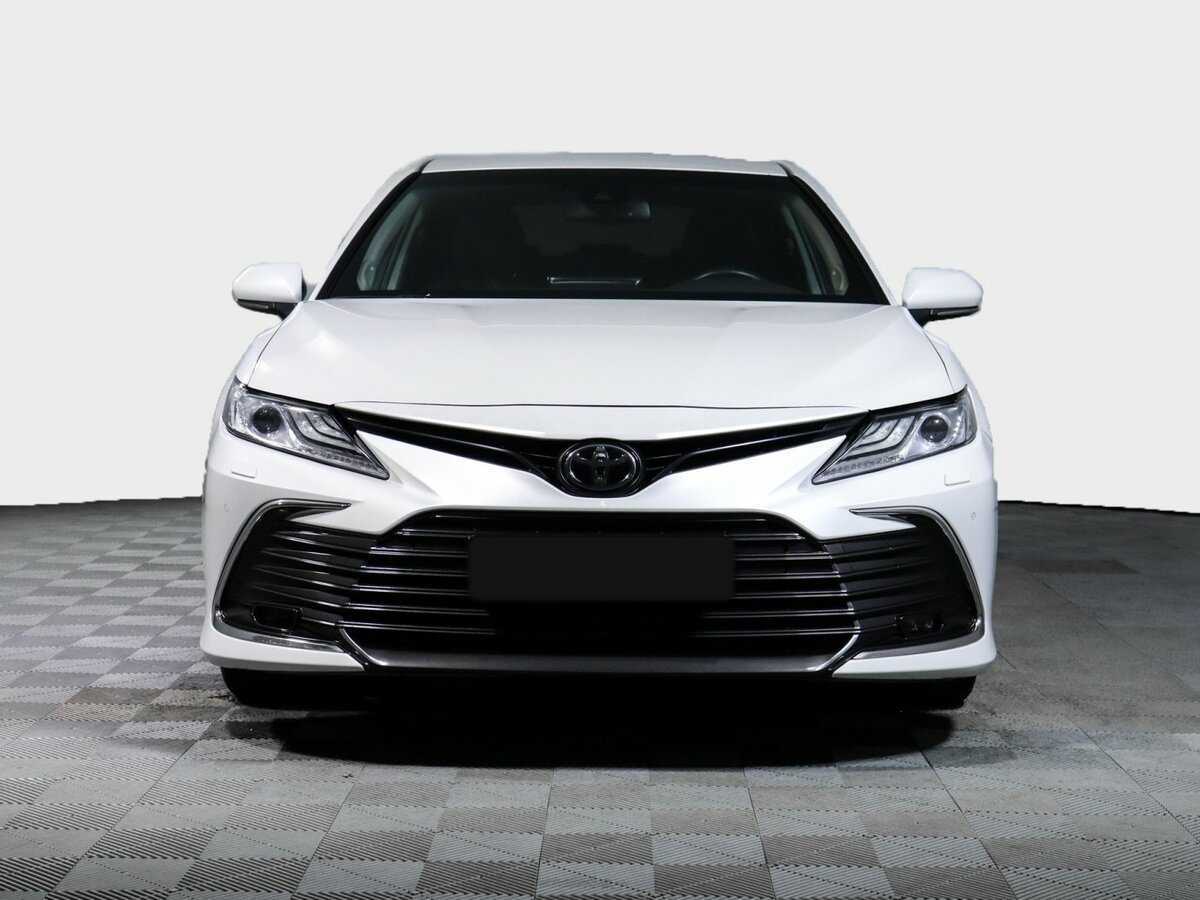 Купить Toyota Camry с пробегом. Фото: #1