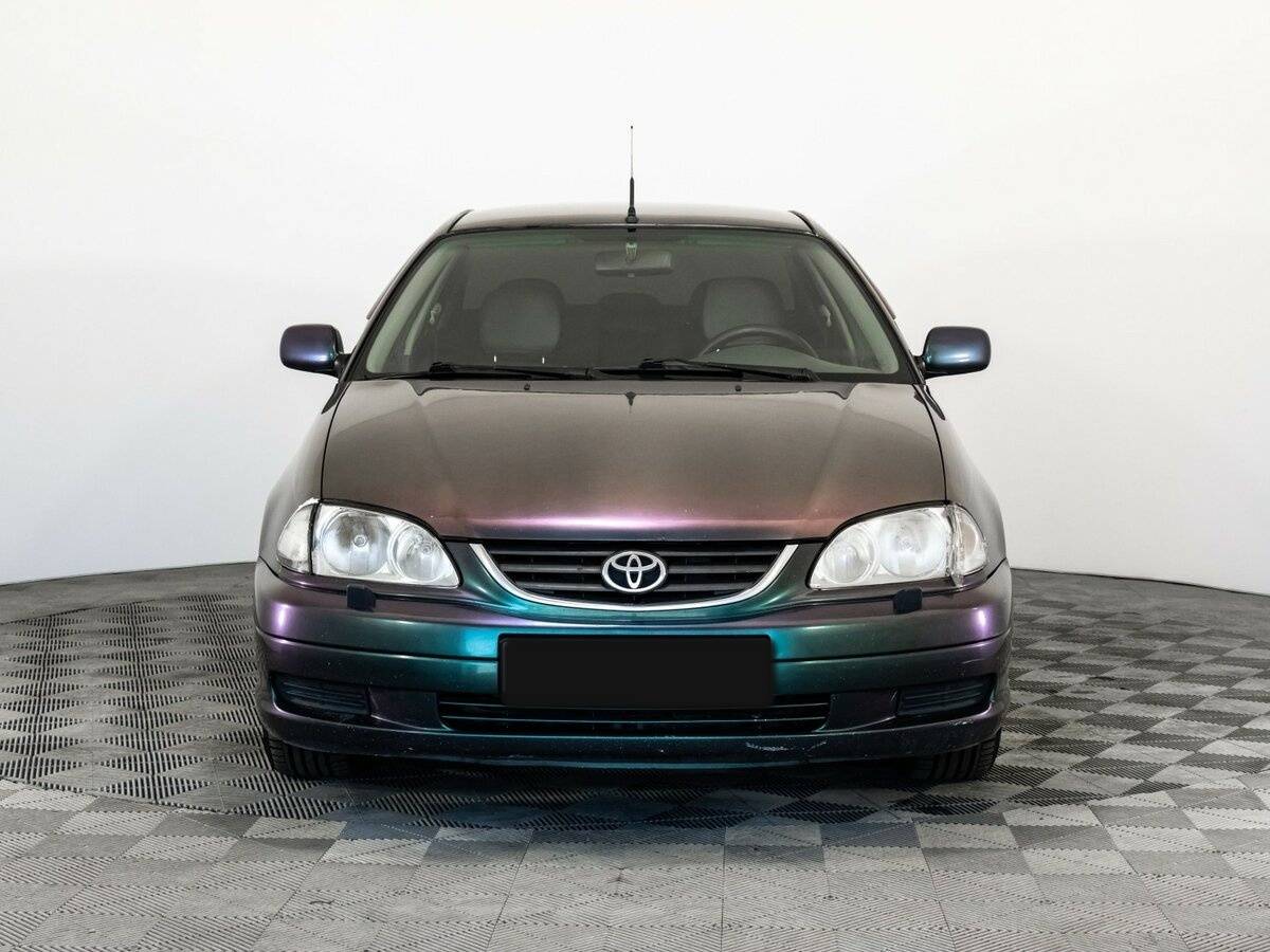 Купить Toyota Avensis с пробегом. Фото: #1