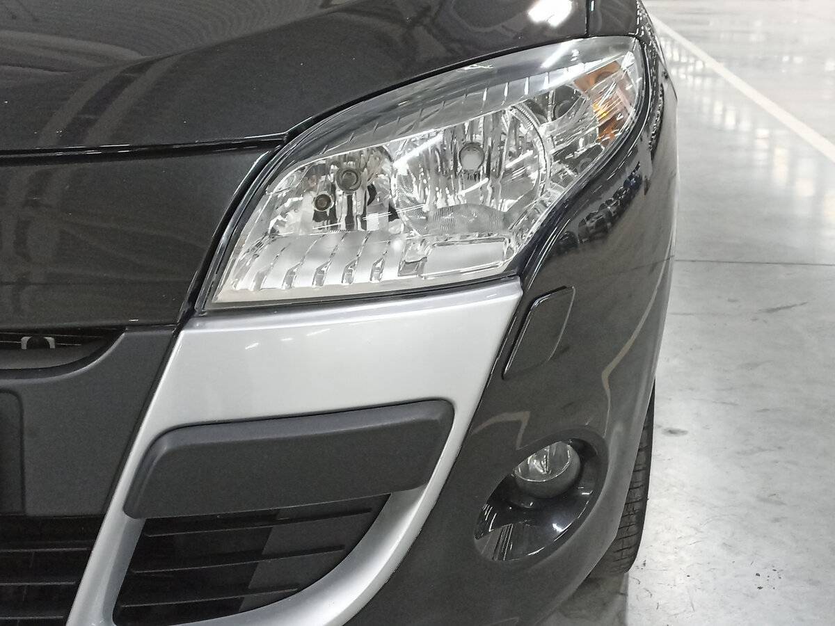 Купить Renault Megane с пробегом. Фото: #16