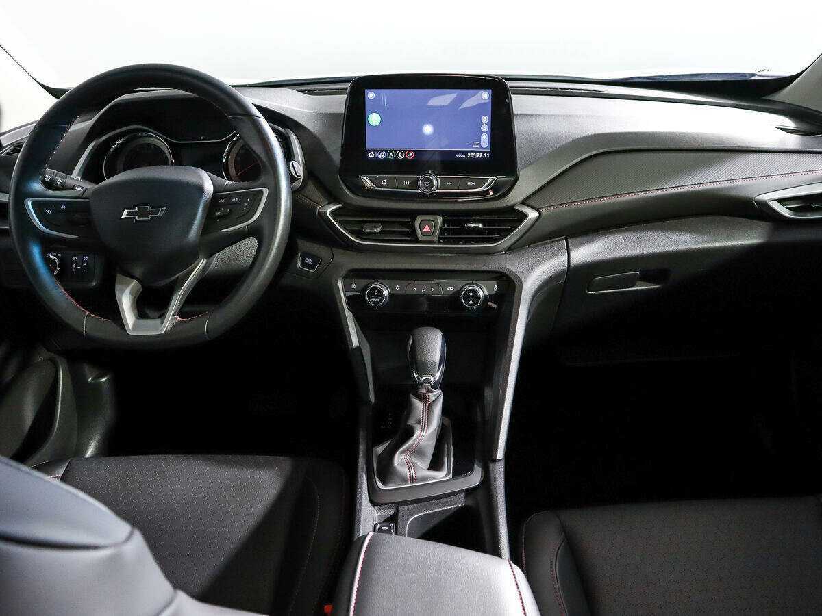 Купить Chevrolet Orlando с пробегом. Фото: #9