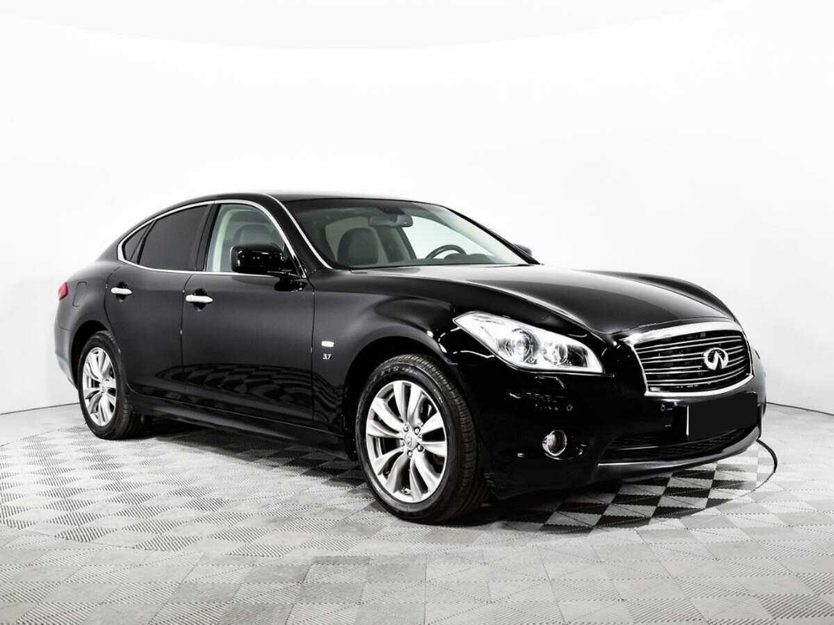 Купить Infiniti Q70 с пробегом. Фото: #2