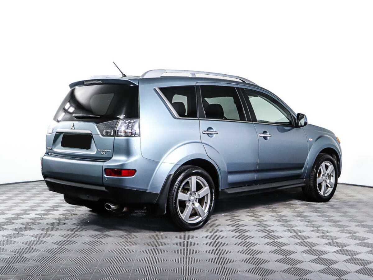 Купить Mitsubishi Outlander с пробегом. Фото: #4