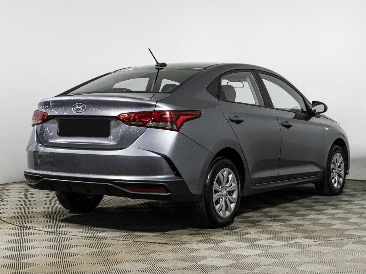 Купить Hyundai Solaris с пробегом. Фото: #4