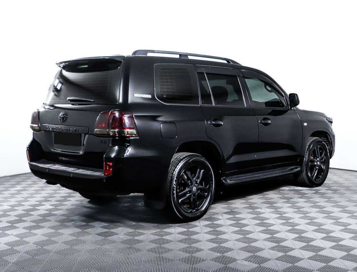 Купить Toyota Land Cruiser с пробегом. Фото: #3