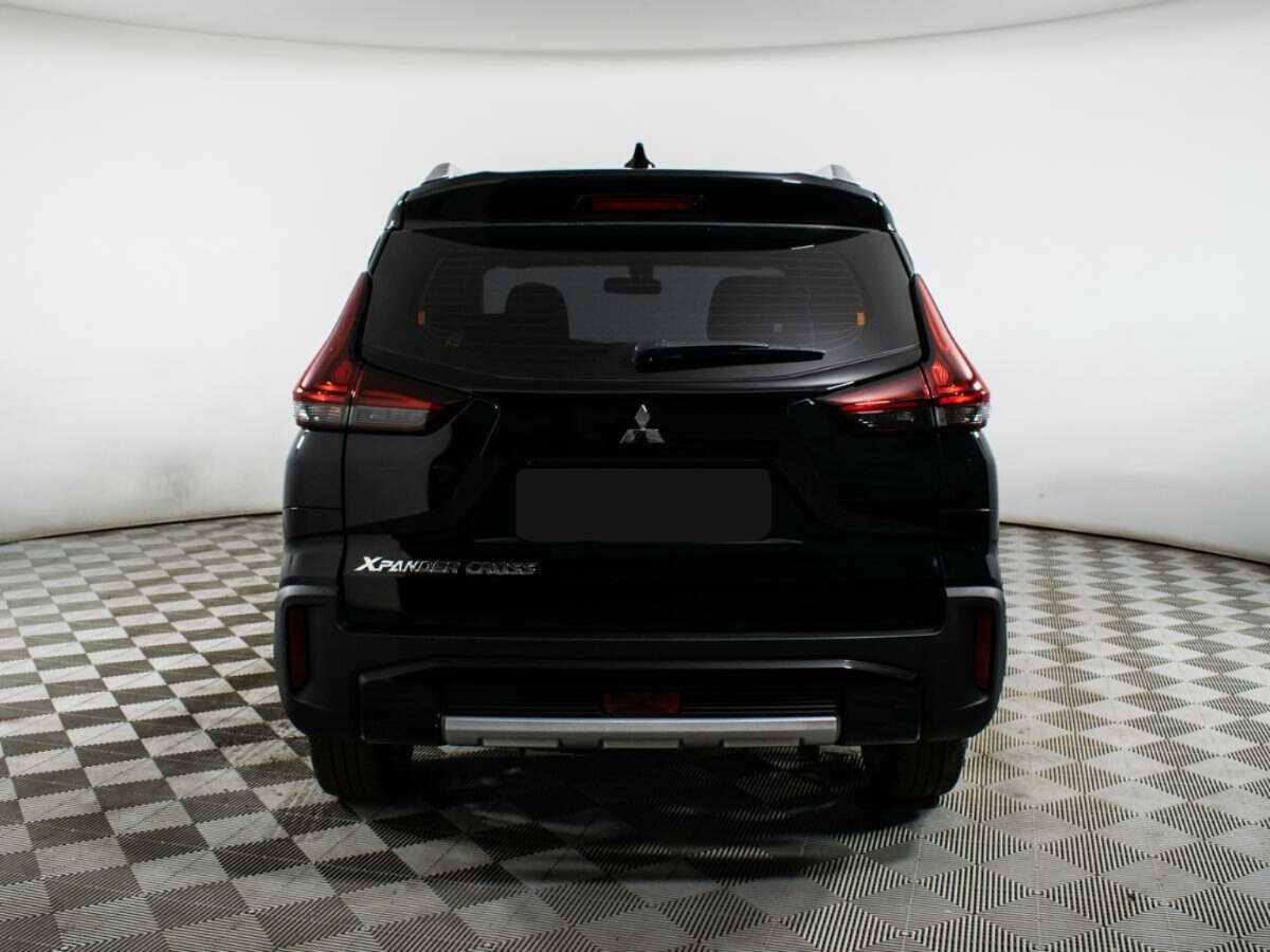 Купить Mitsubishi Xpander с пробегом. Фото: #5