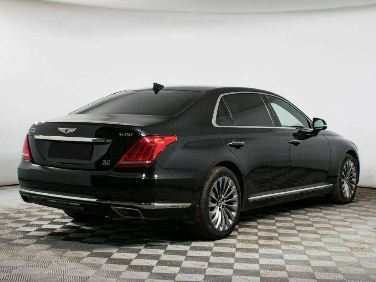 Купить Genesis G90 с пробегом. Фото: #4