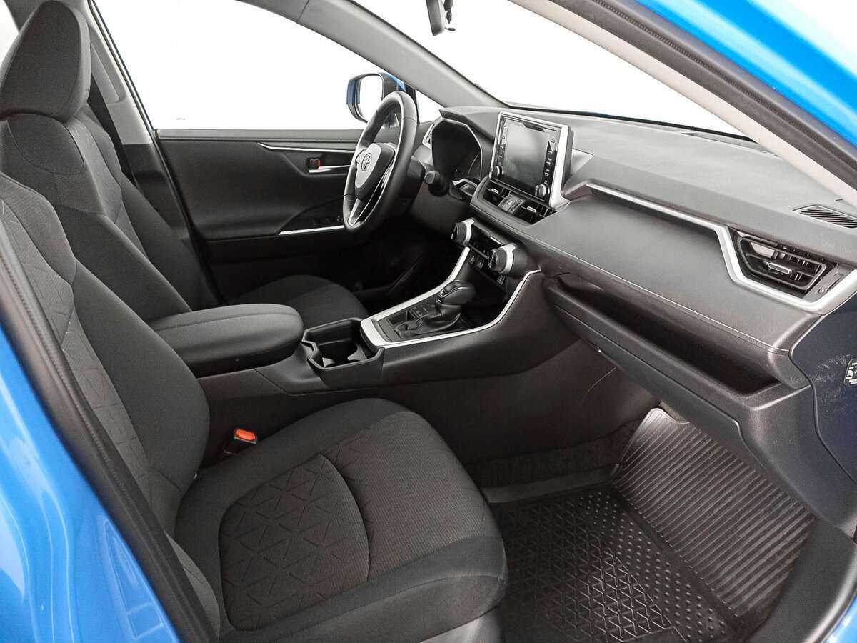 Купить Toyota RAV4 с пробегом. Фото: #8