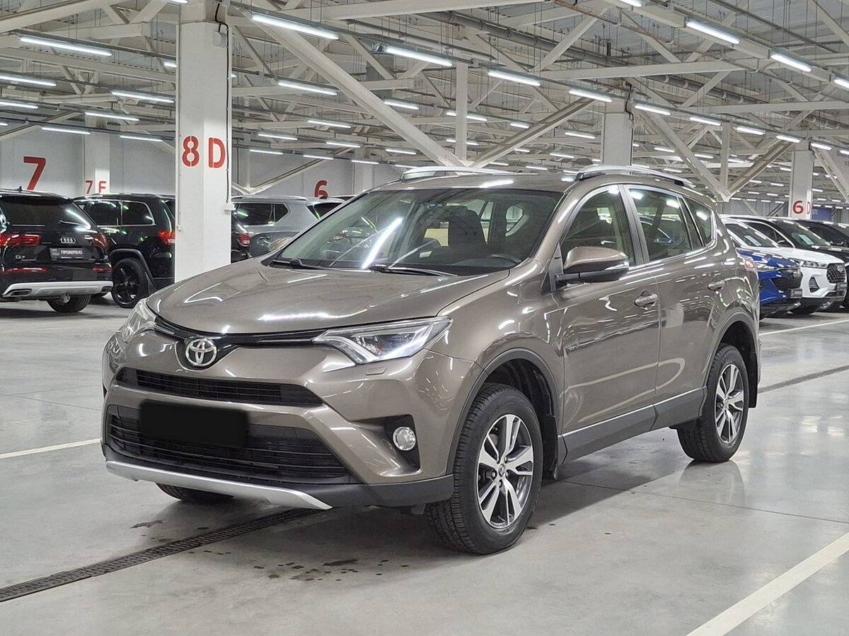Купить Toyota RAV4 с пробегом. Посмотреть фото
