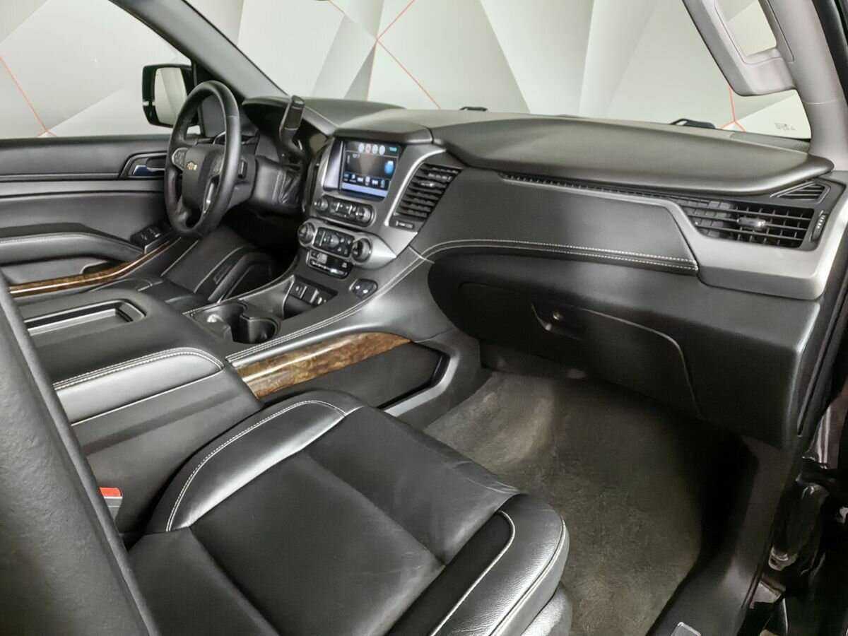 Купить Chevrolet Tahoe с пробегом. Фото: #8