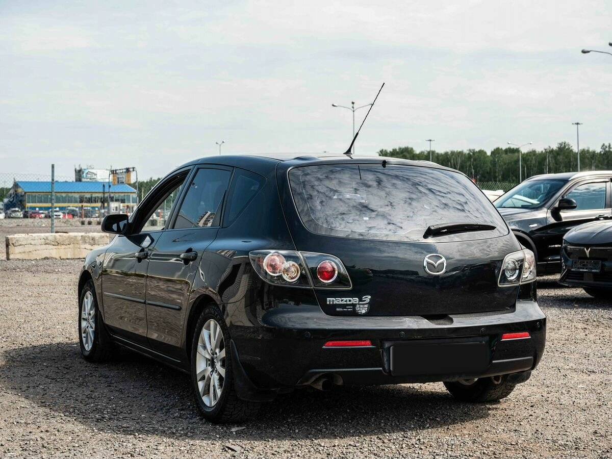 Купить Mazda 3 с пробегом. Фото: #3