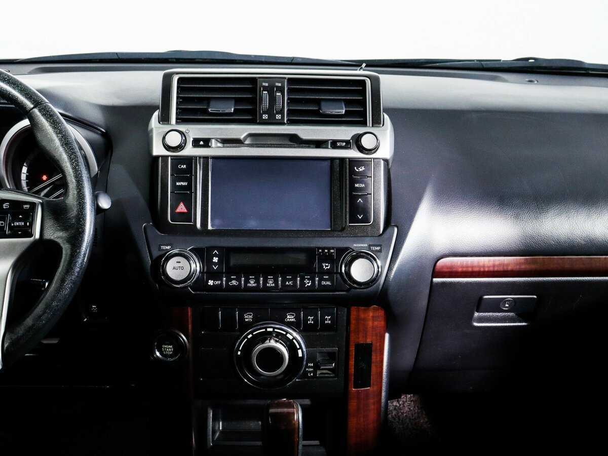 Купить Toyota Land Cruiser Prado с пробегом. Фото: #12