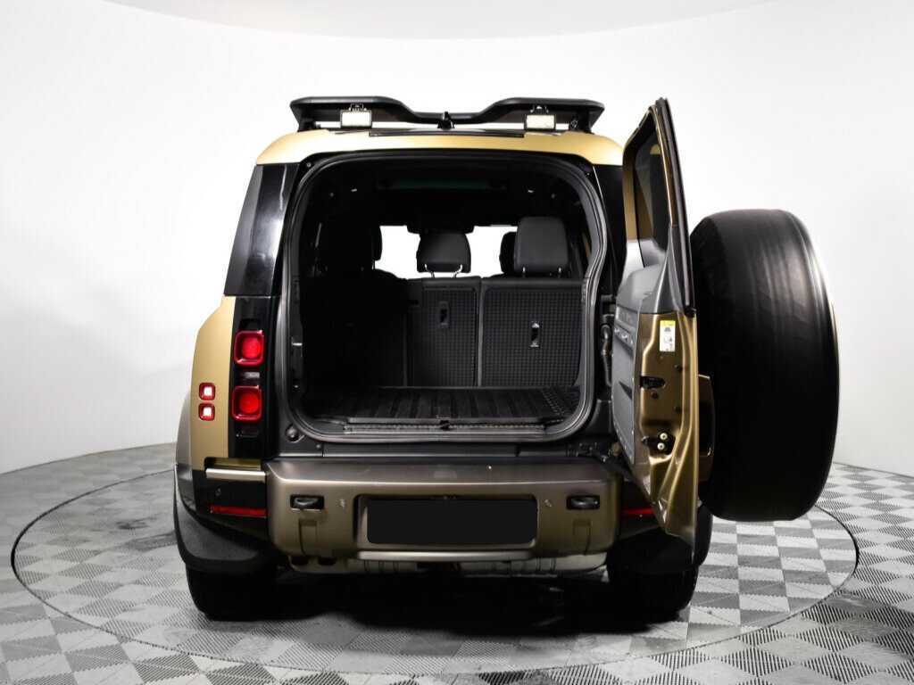 Купить Land Rover Defender с пробегом. Фото: #17